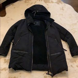 Black down long puffer jacket (hooded)